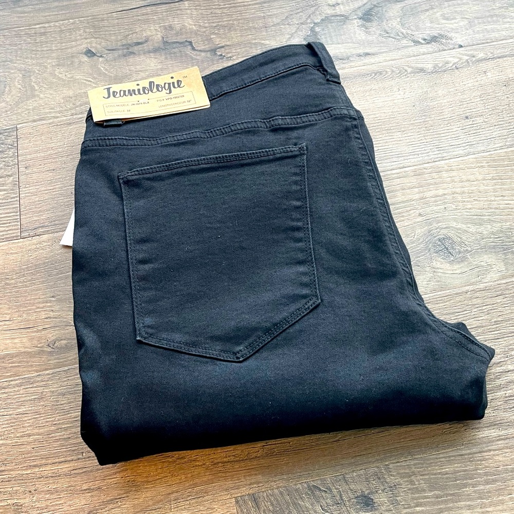 NEW!! Mens Black Slim-fit Jeans